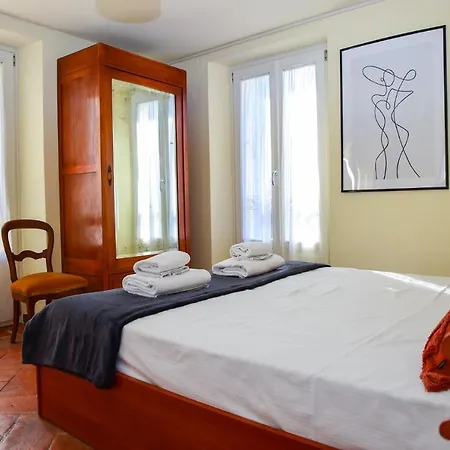Easy Welcome Belle Epoque Apartment